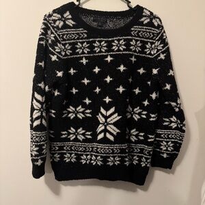 Barefoot Dreams Black and White Snowflake Sweater medium